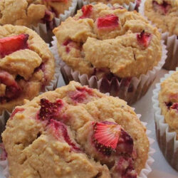 Muffins con frutilla y aceite de coco